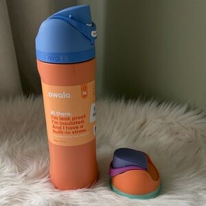 Owala Insulated Straw Bottle - Orange & Blue With Extra Lid